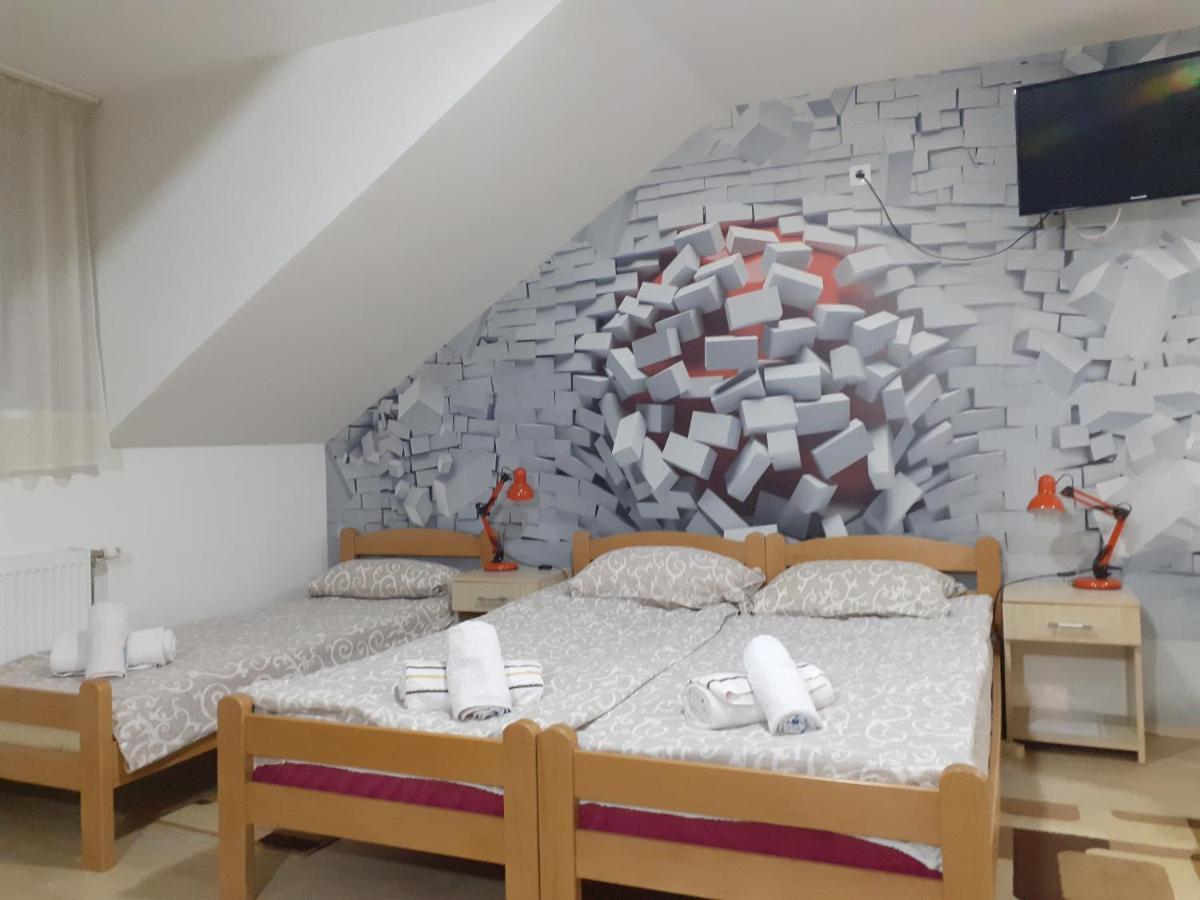 Ferienwohnung Nadja Novi Sad Exterior foto