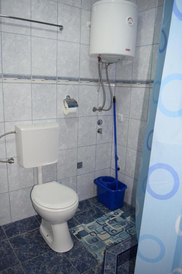 Ferienwohnung Nadja Novi Sad Exterior foto